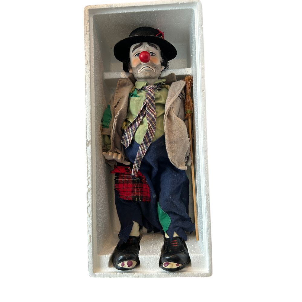 Clyde the Hobo Clown Porcelain 1983 Dynasty Doll 20" Tall‎ Original Box